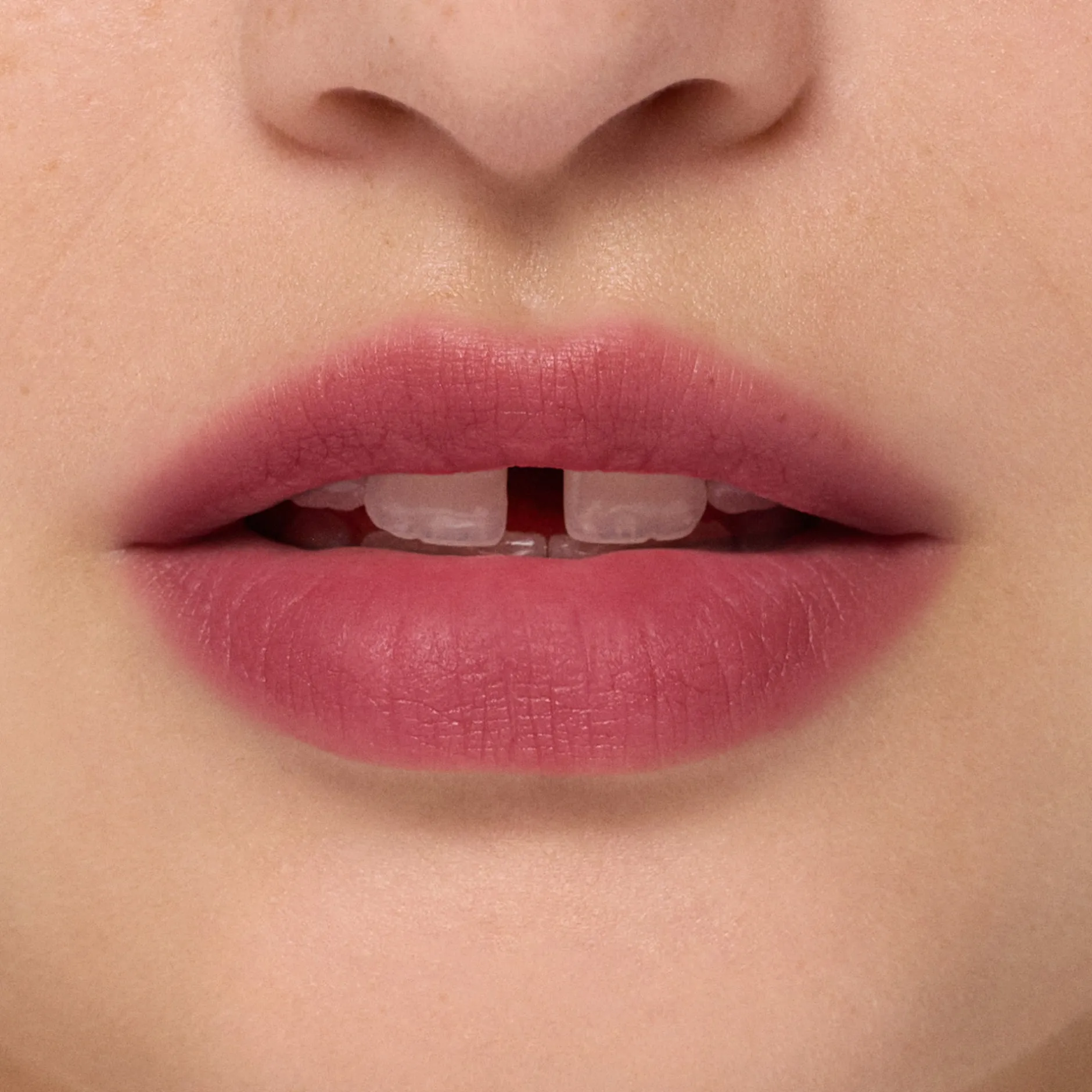 Lifestyle|Rouges À Lèvres*Violette_FR Bisou Balm Baume à Lèvres Teinté