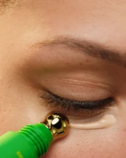 Contour Des Yeux & Lèvres*Tata Harper Brightening Eye Gel Crème Contour des Yeux