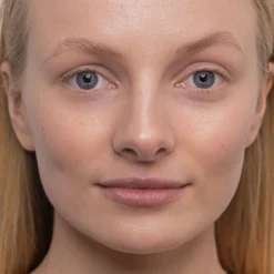 Pop-Up|Crèmes Teintées*Madara City CC Hyaluronic Anti-pollution CC Cream SPF15