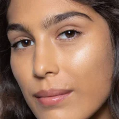 Poudres De Soleil|Enlumineurs*Ilia Enlumineur de Teint