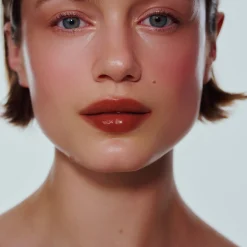 Gloss*Les Filles En Rouje Huile à Lèvres Teintée