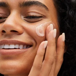 Bases De Teint*RMS Beauty Re-Evolve Radiance Locking Primer Base de Teint Éclat