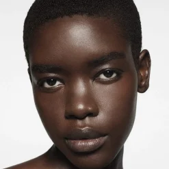 Correcteurs|Anti-Cernes*Victoria Beckham Beauty The Concealer Pen Correcteur au TFC8®