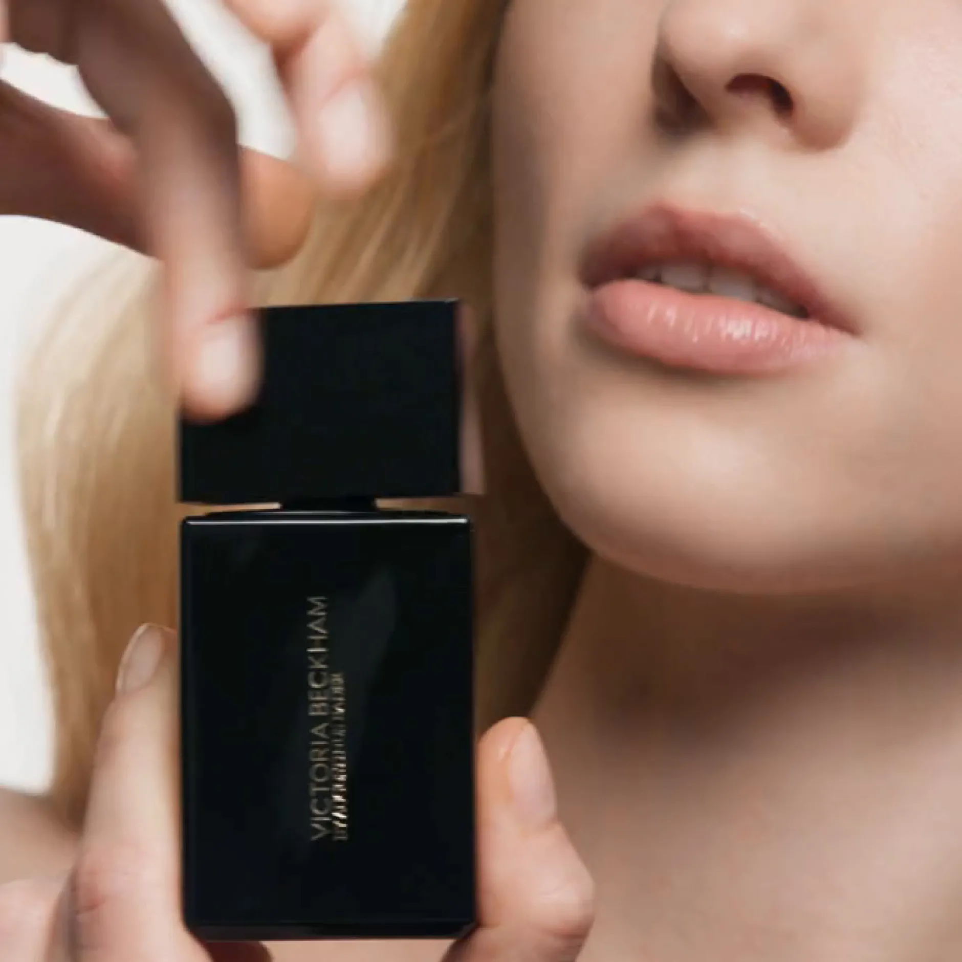 Fonds De Teint*Victoria Beckham Beauty The Foundation Drops Fond de Teint